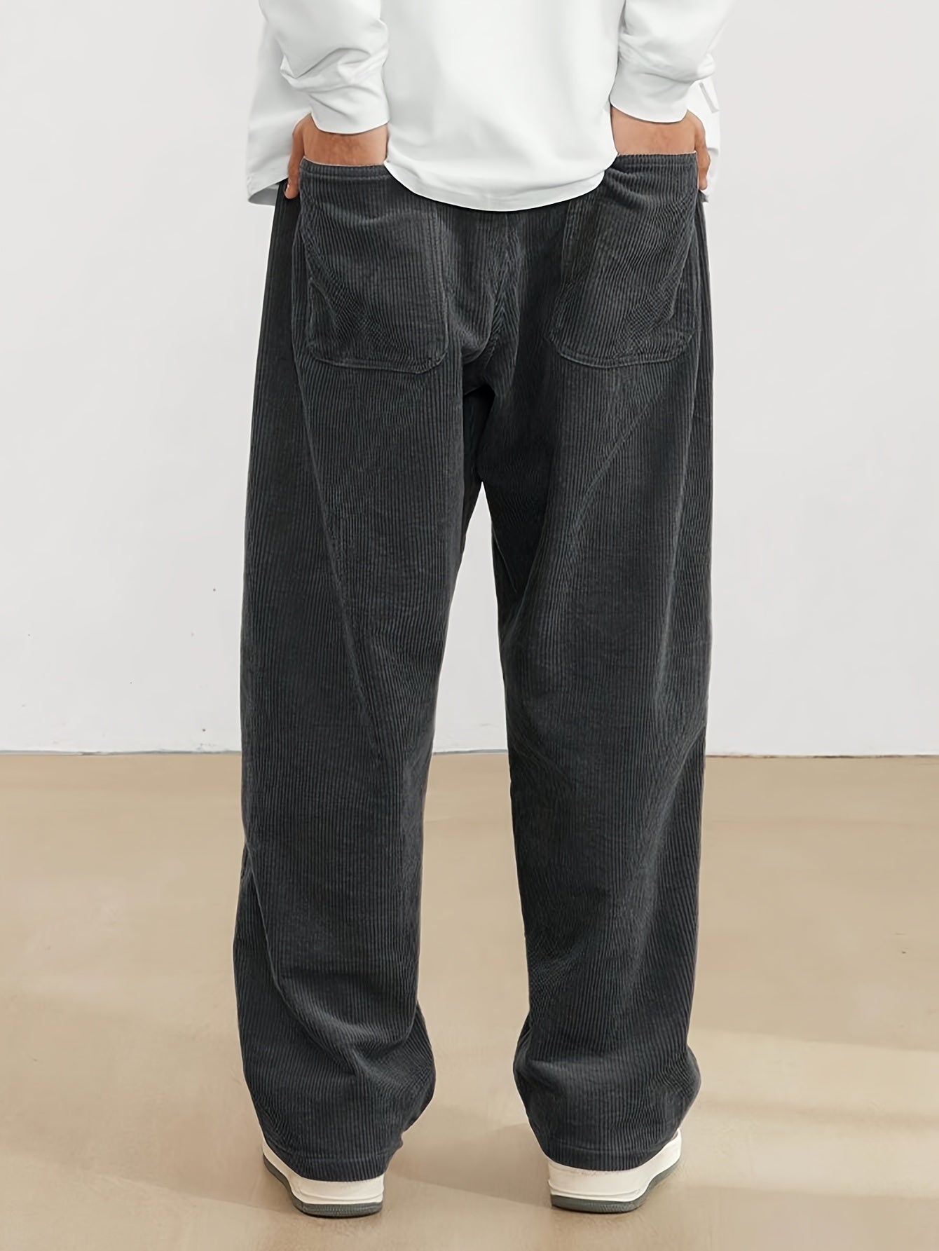 Iván® | Relaxed And Stylish Trousers
