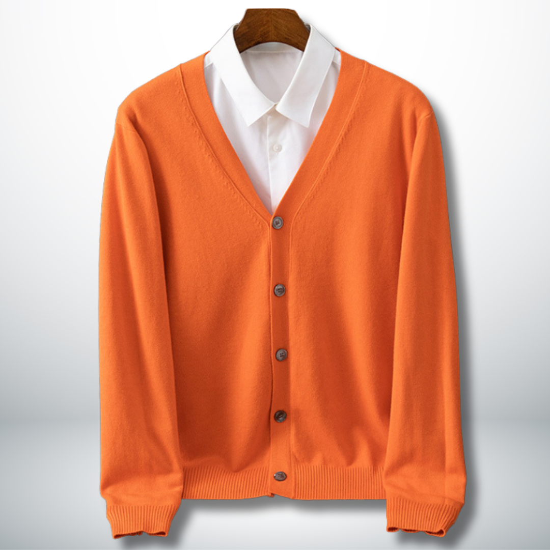 Américo® | Minimal and elegant cardigan for men