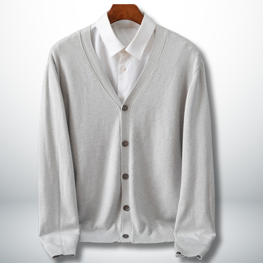 Américo® | Minimal and elegant cardigan for men