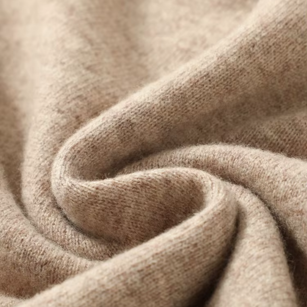 César® | Cashmere V-neck sweater