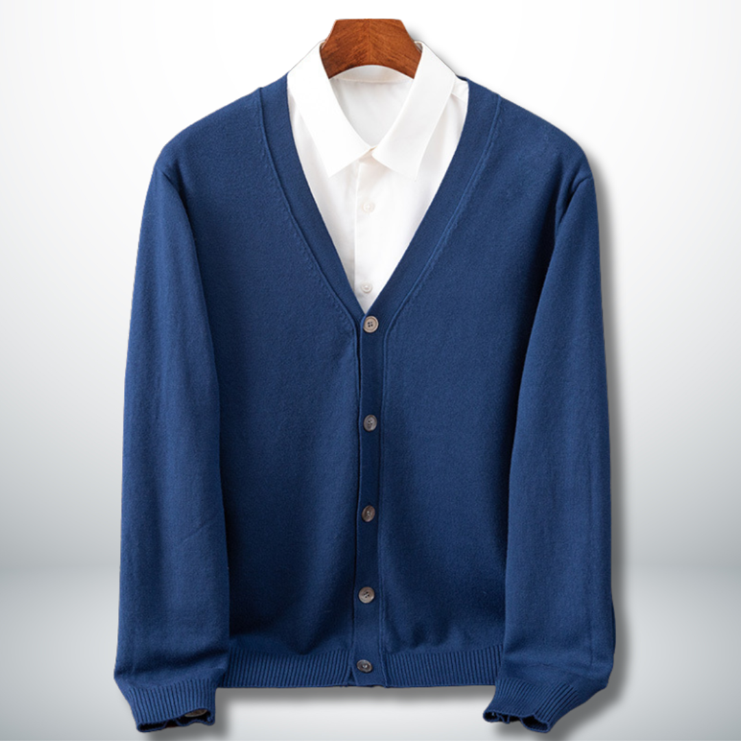 Américo® | Minimal and elegant cardigan for men
