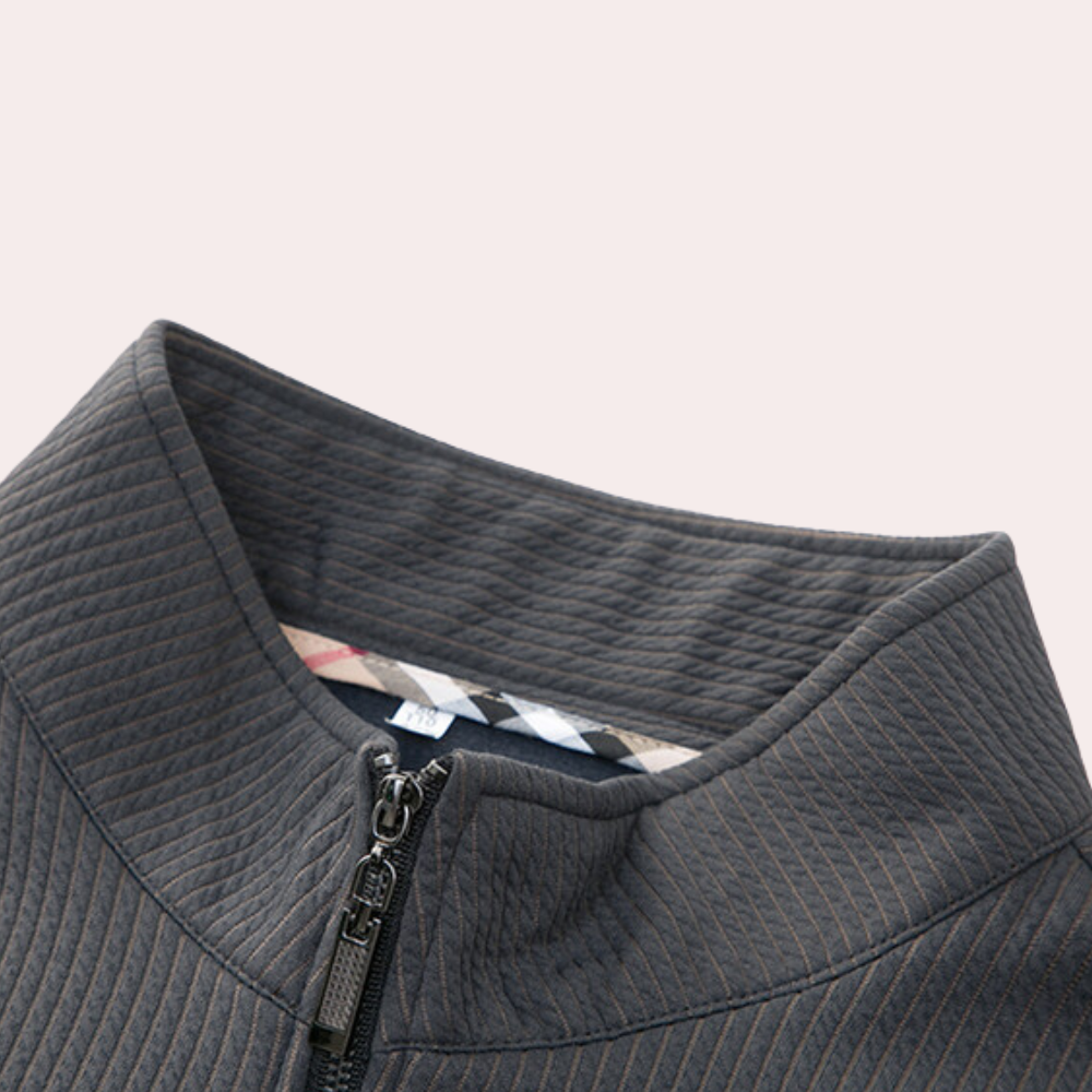 Victoriano® | Elegant men's T-shirt with partial zip