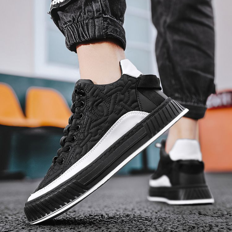 Samuel® | Quilted Sneakers