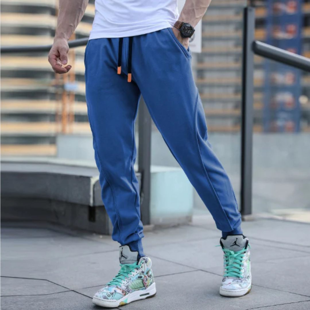 Adrián® | Casual And Fashionable Trousers