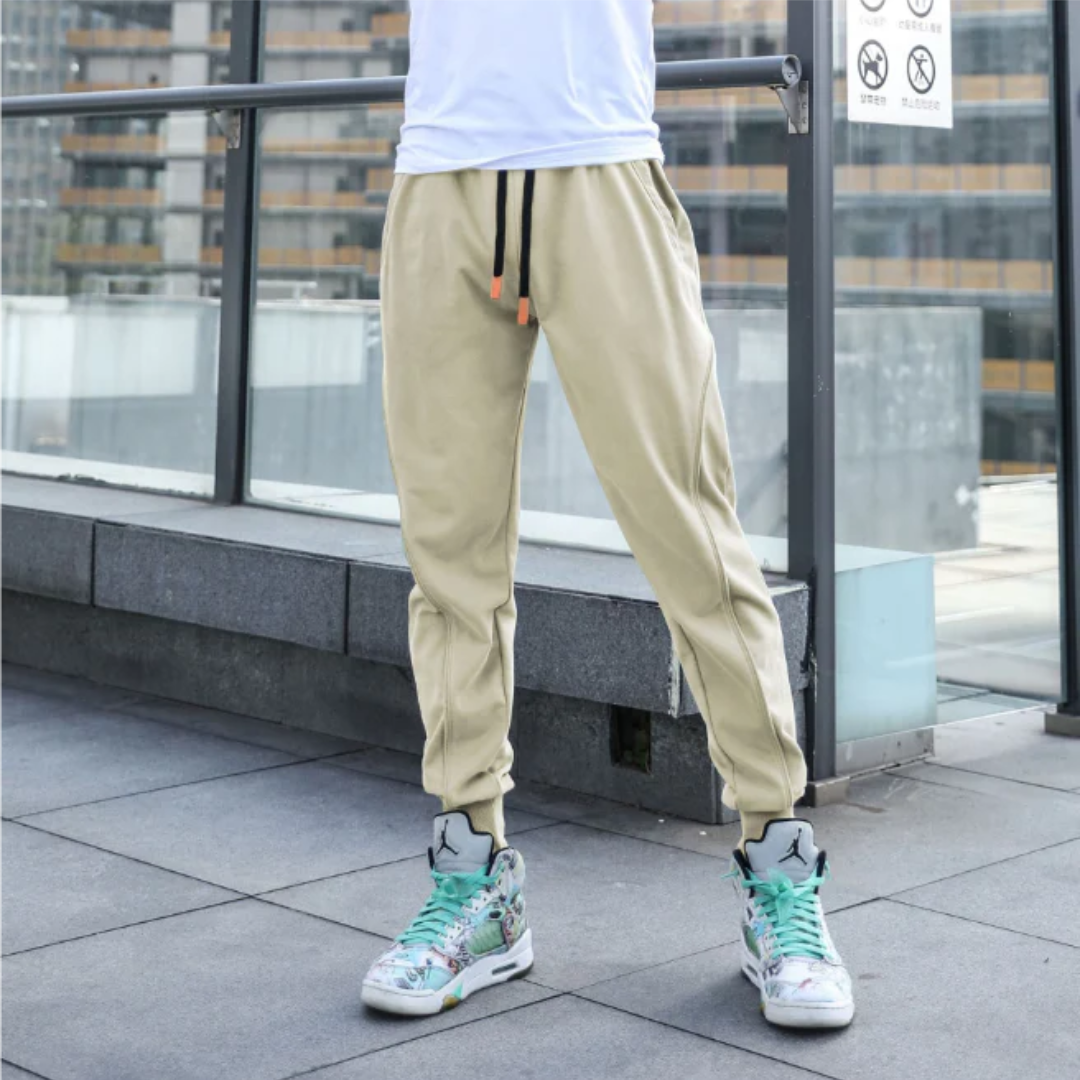 Adrián® | Casual And Fashionable Trousers