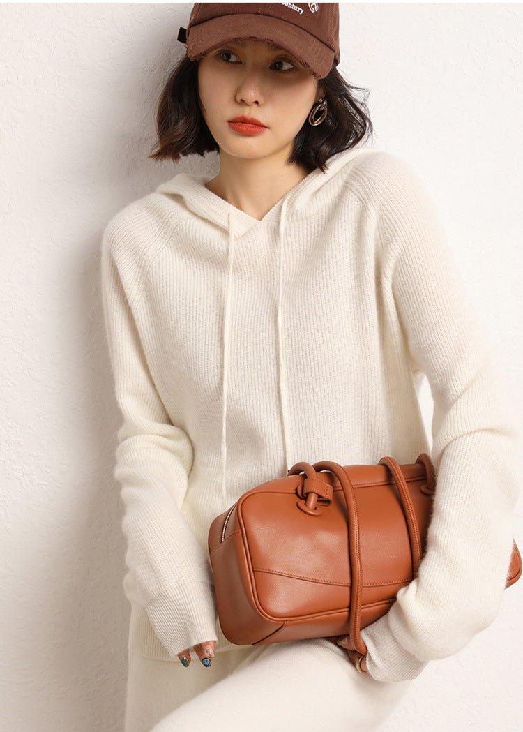Alexander® | Classic Women's Hood