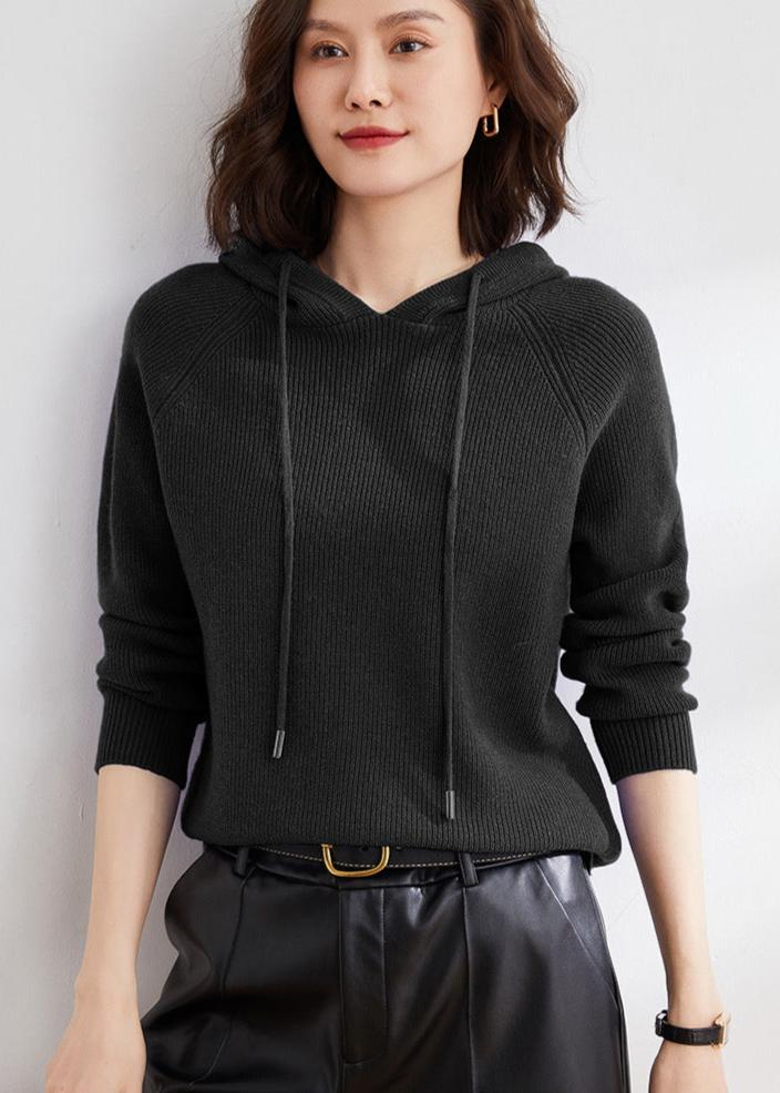 Alexander® | Classic Women's Hood