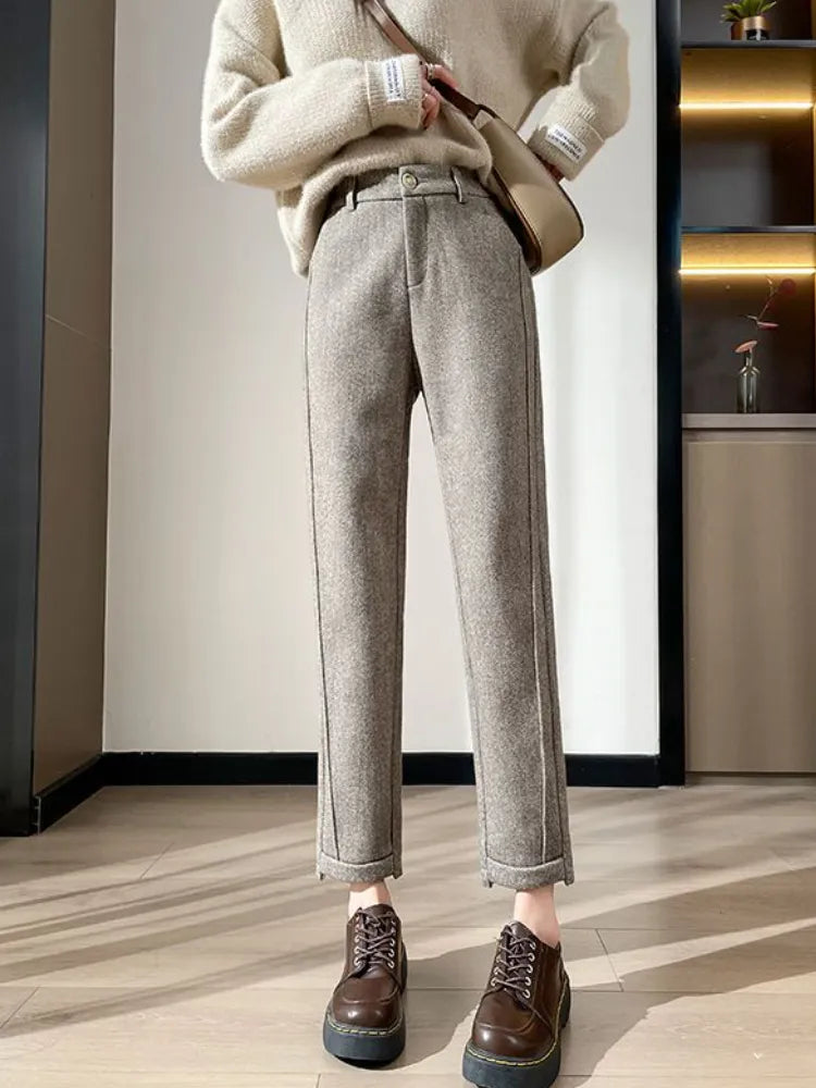 Emilio® | Chic And Versatile Summer Trousers