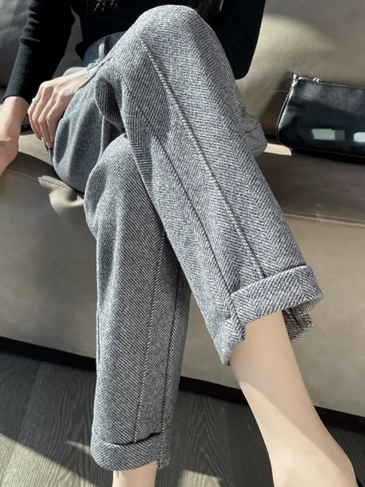 Emilio® | Chic And Versatile Summer Trousers