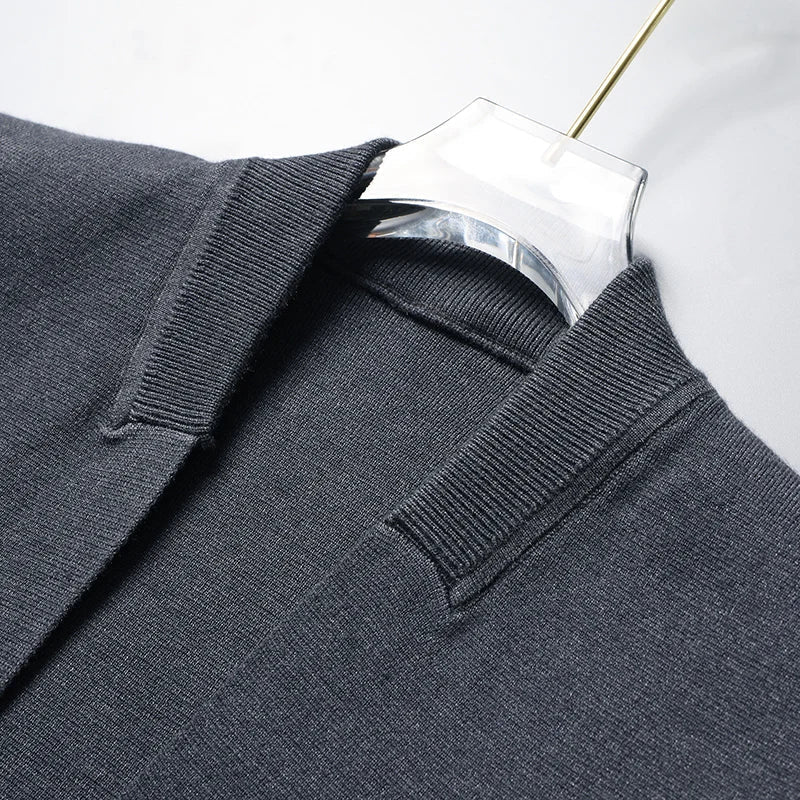 César® | Knitted Cardigan