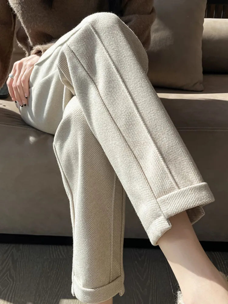 Emilio® | Chic And Versatile Summer Trousers