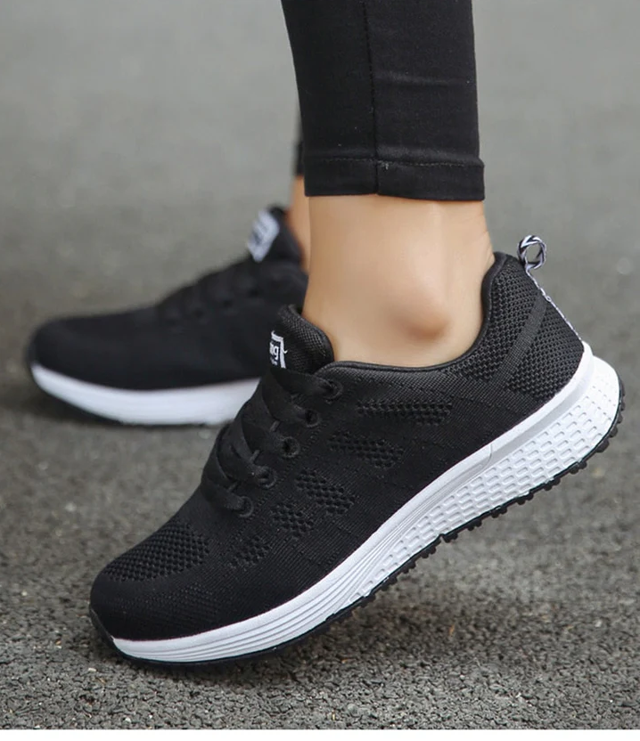 Laureano® | Uncomplicated And Chic Summer Sneakers
