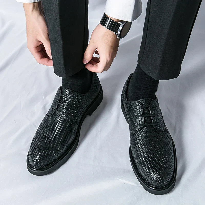 Josué® | Textured Leather Shoes