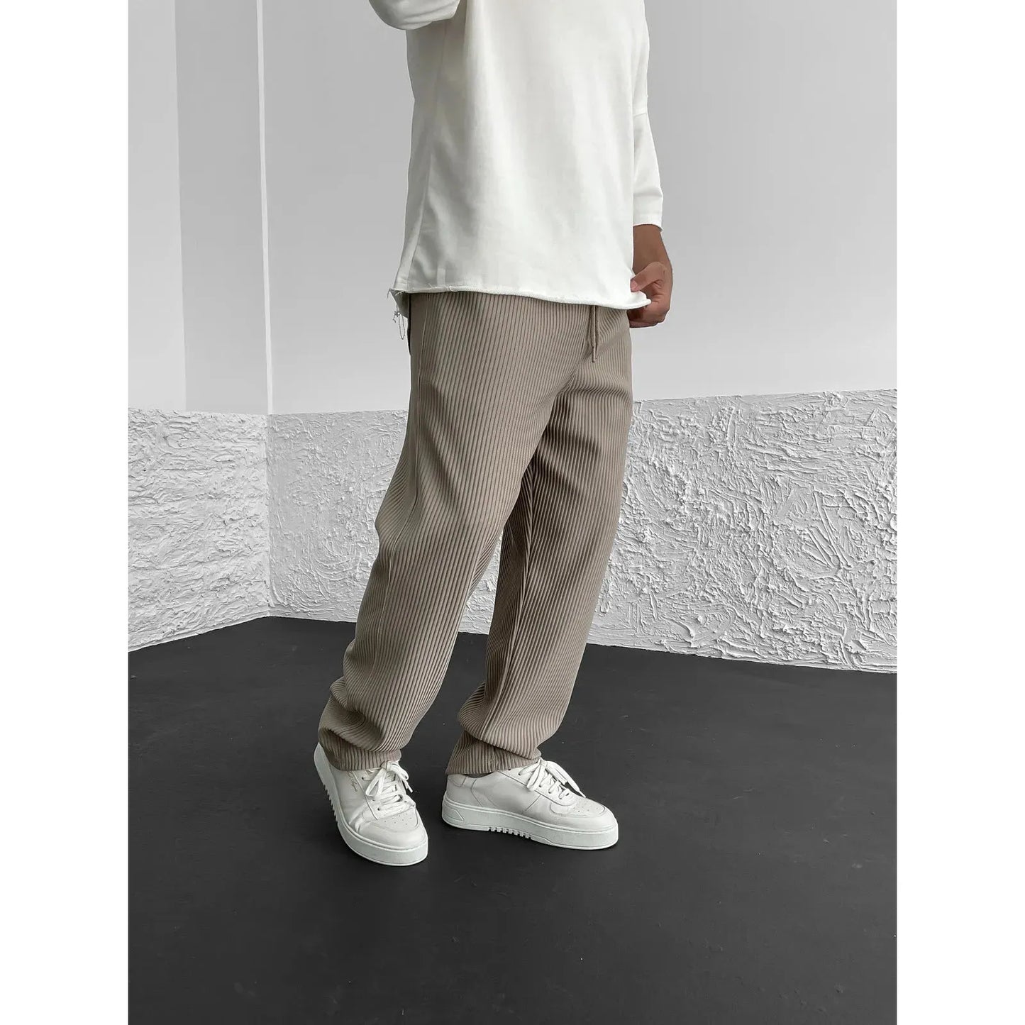 César® | Casual And Effortless Pants
