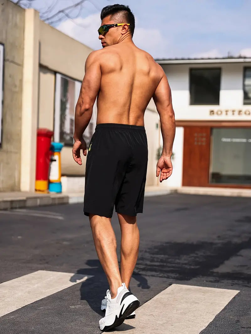 Máximo® | Breathable Shorts With Zipper Pockets