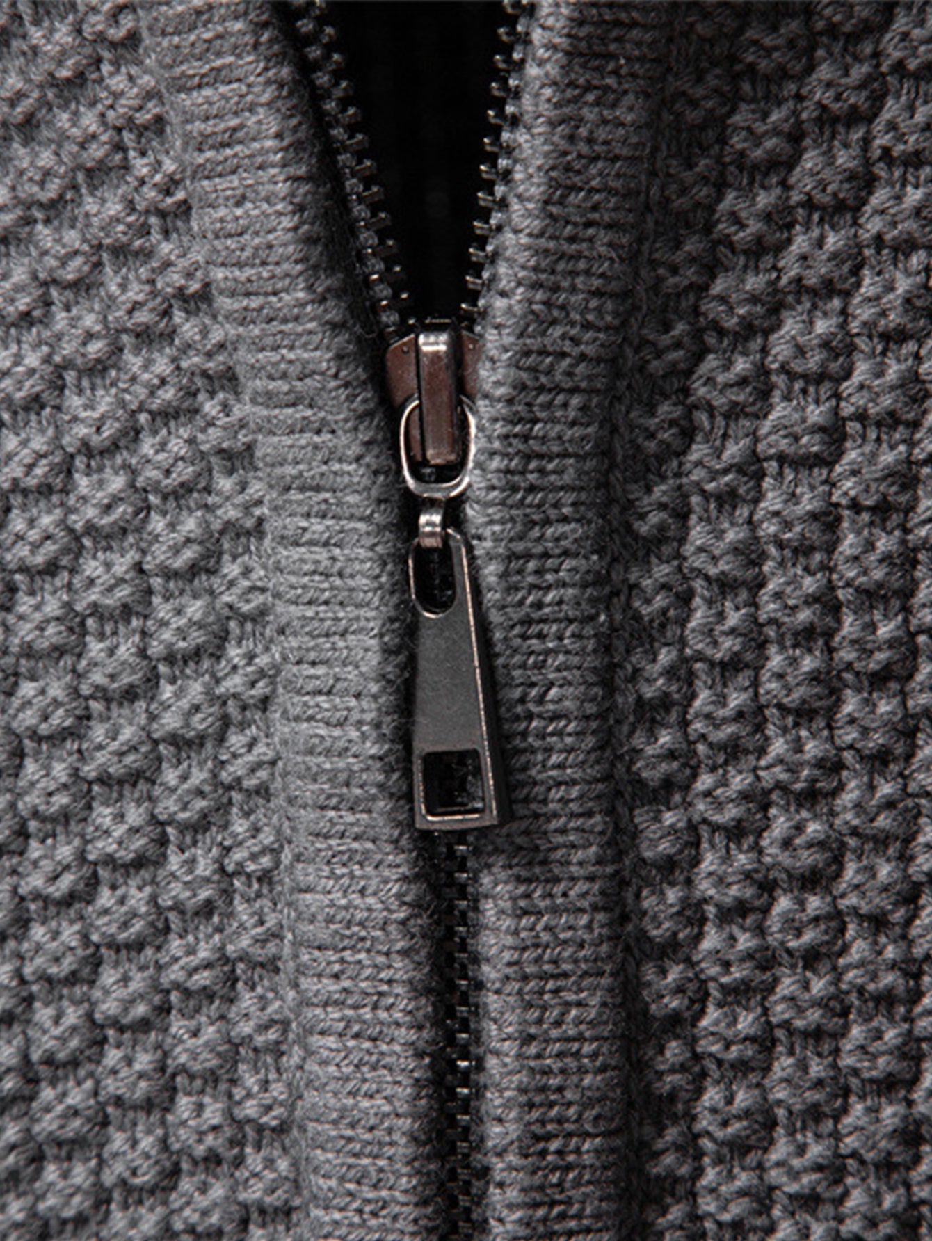 Eladio® | Twist Jacquard Zipper Stand Collar Sweater