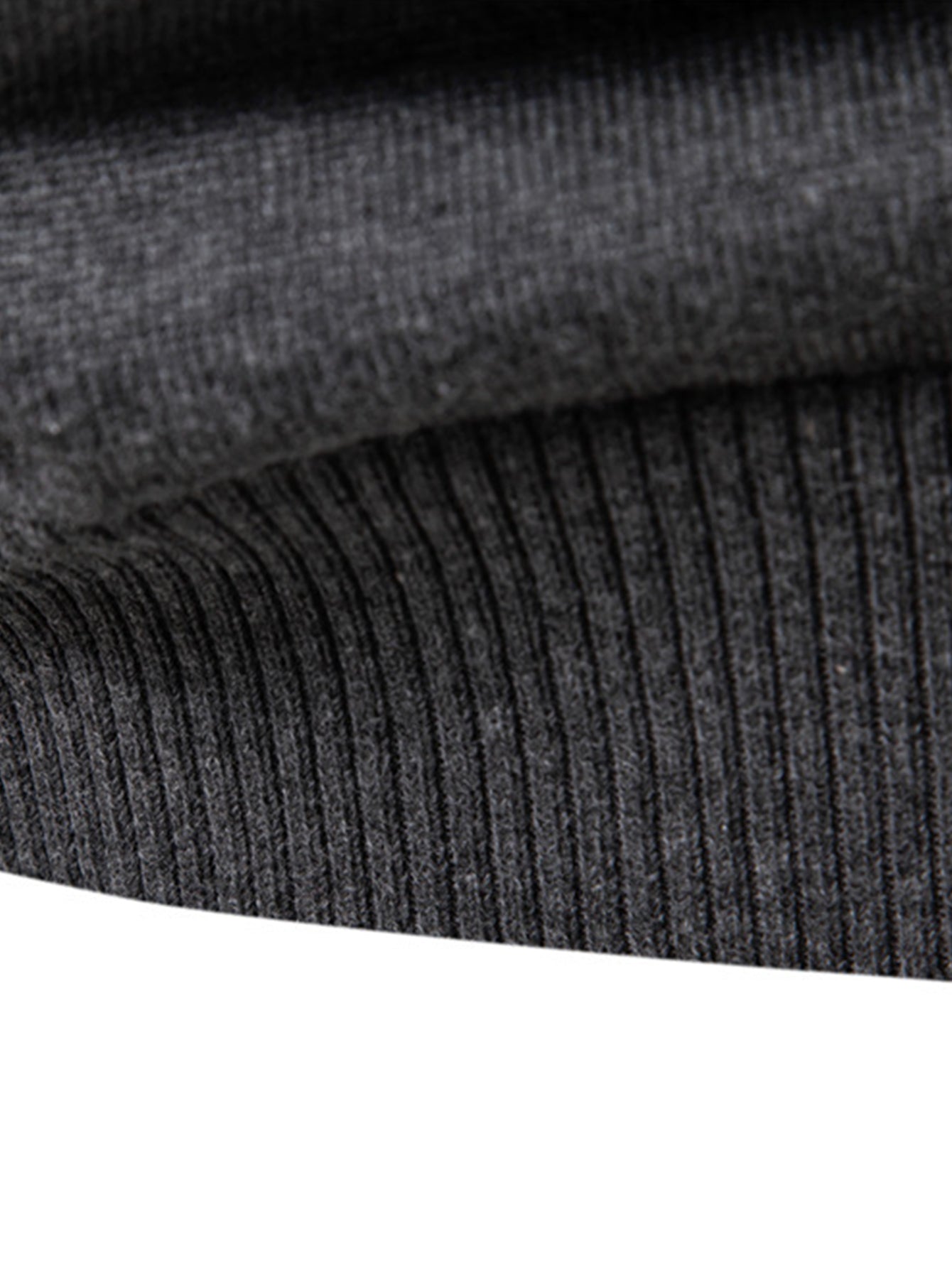 Giuliano® | Long Sleeve V-Neck Sweater