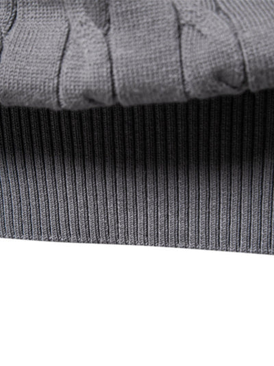 Elías® | Giraffe Embroidery Twist Jacquard Sweater