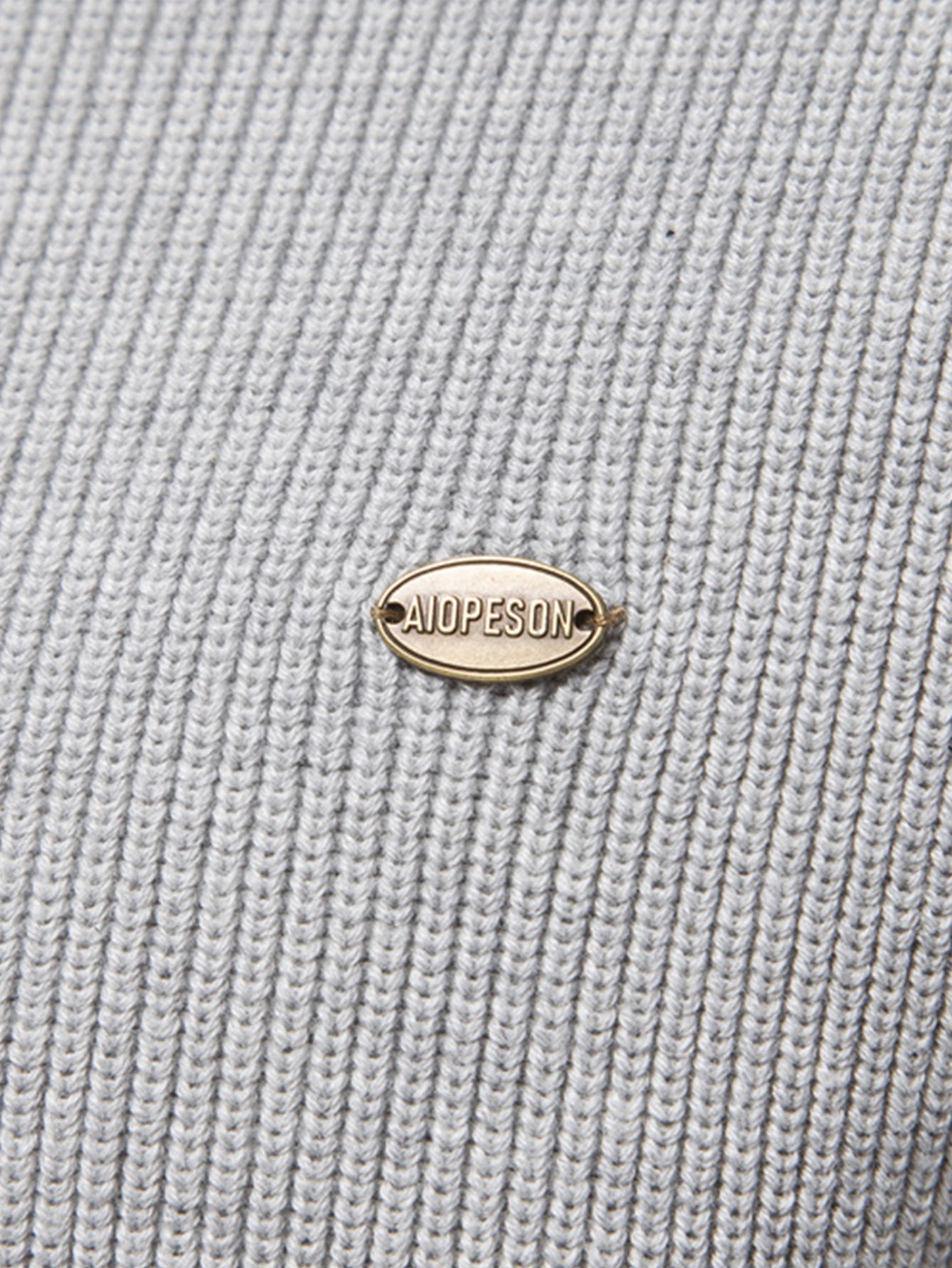 Gumersindo® | Raglan Sleeve Quarter-Zip Sweater