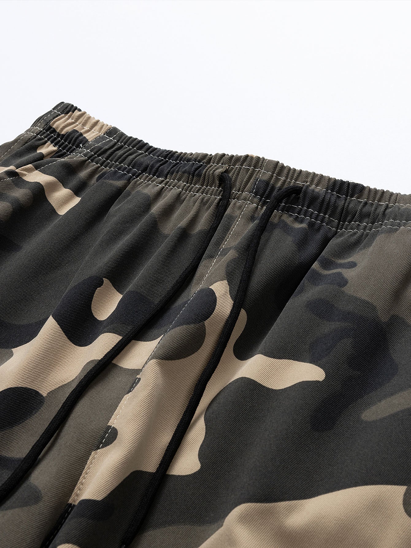 Alfonso | Camouflage Drawstring Cargo Shorts
