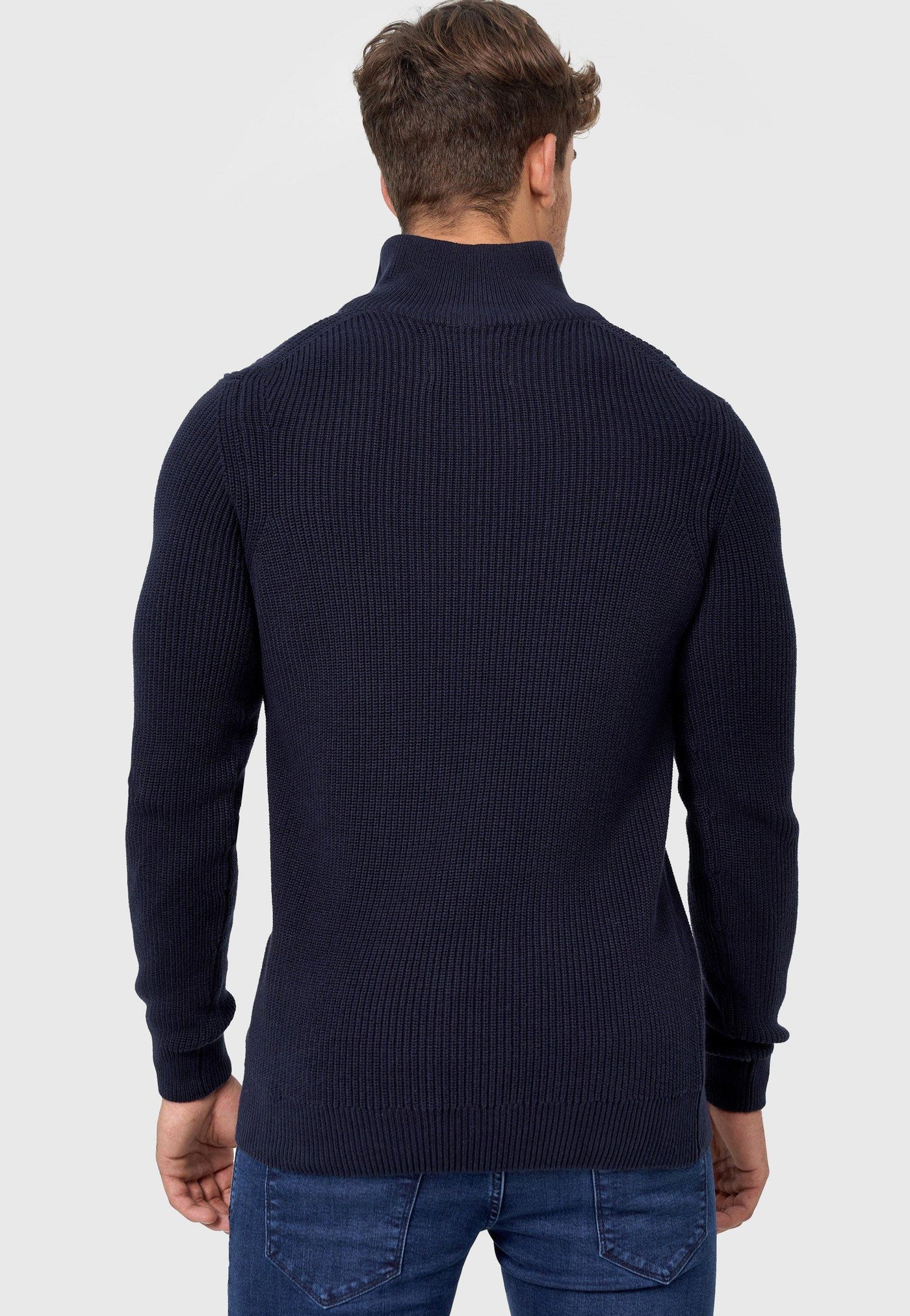 Cristóbal® | Stylish Sweatshirt With Quarter Zip Fastening