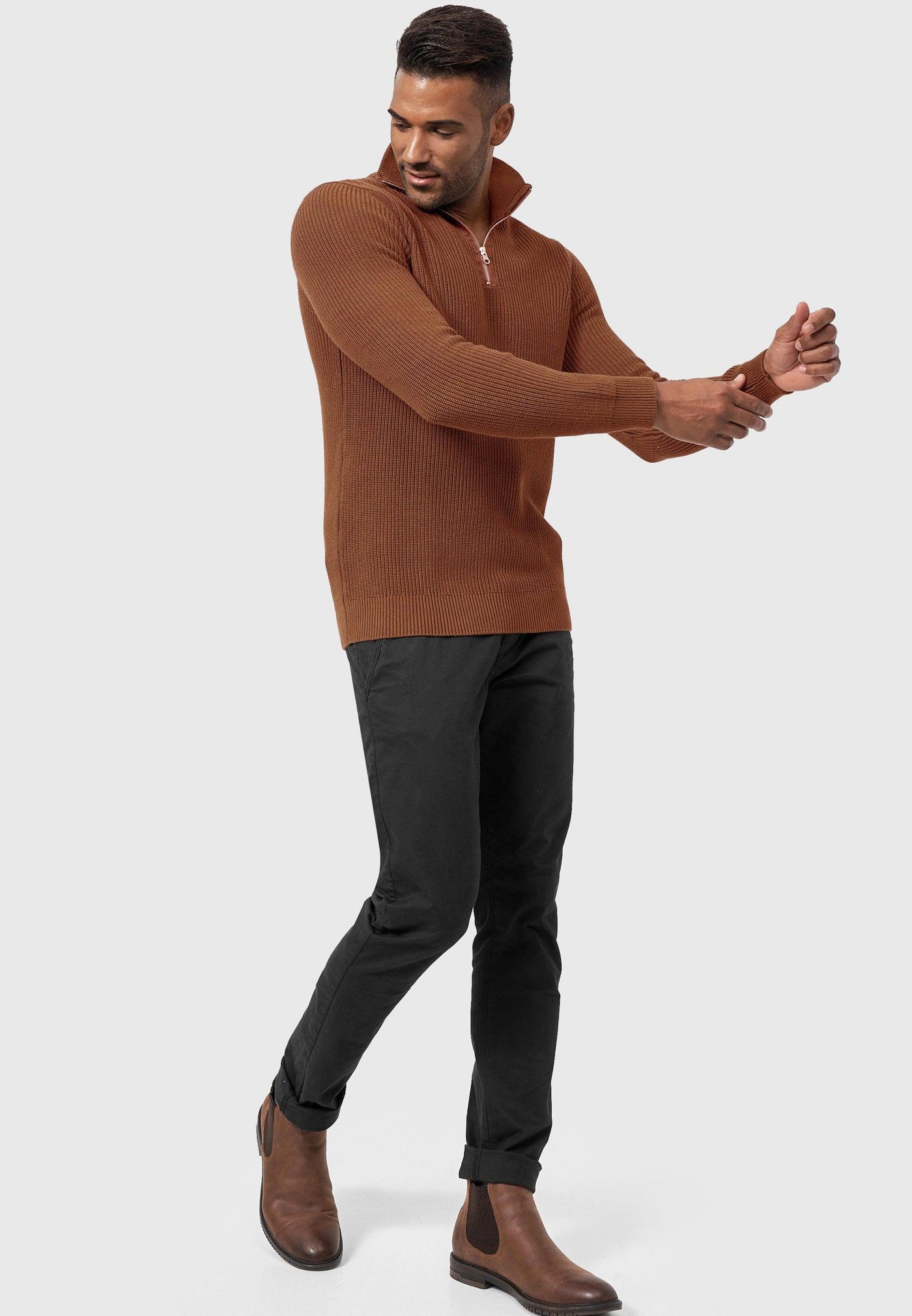 Cristóbal® | Stylish Sweatshirt With Quarter Zip Fastening