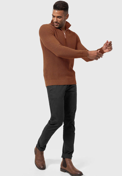 Cristóbal® | Stylish Sweatshirt With Quarter Zip Fastening