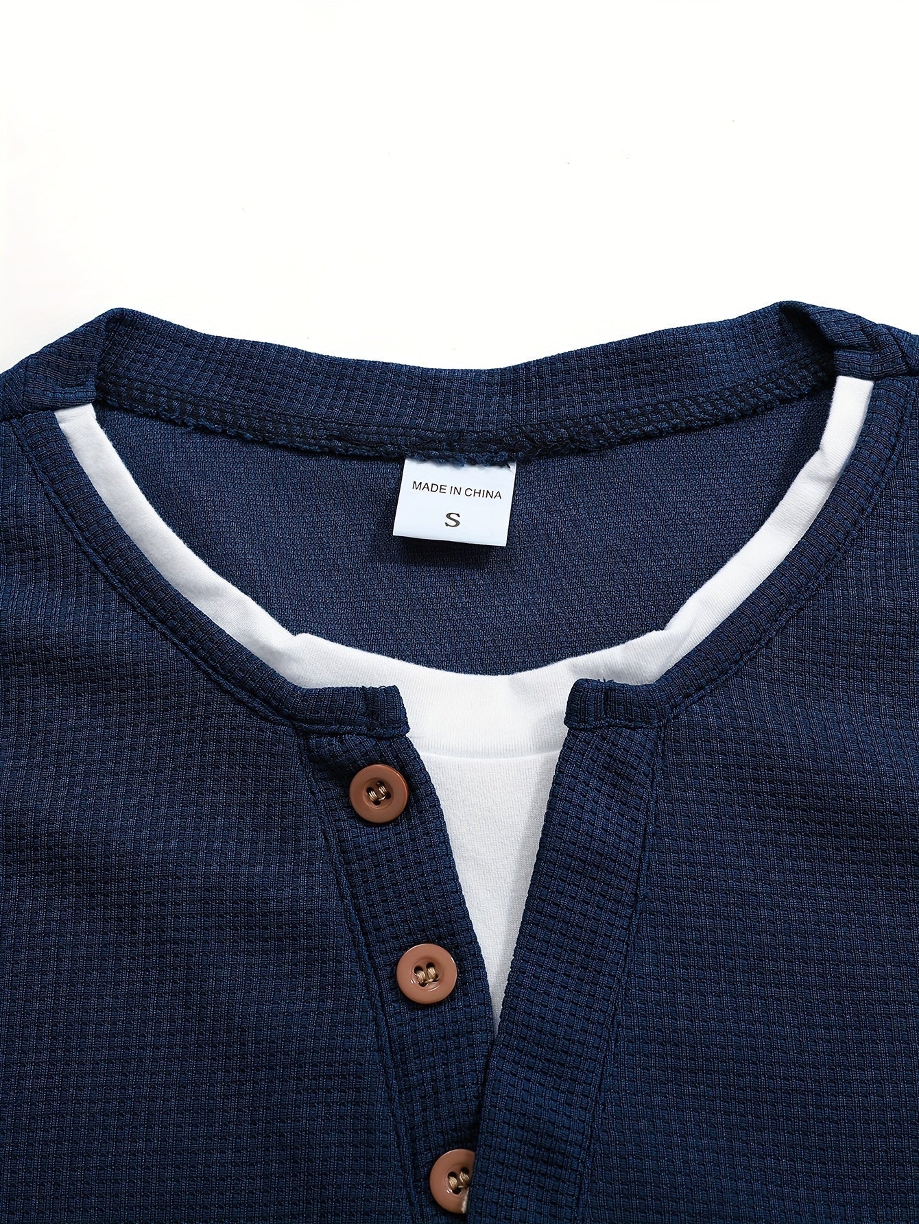 Isiah | Long-sleeved polo shirt with buttons and pocket