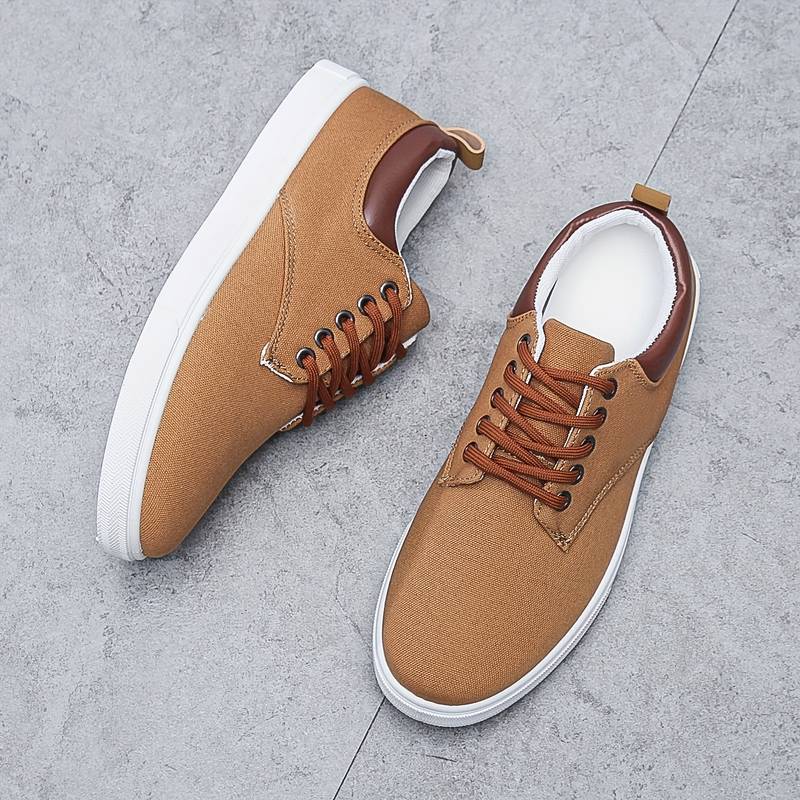 Victorio | Vaughn Lightweight Canvas Sneakers