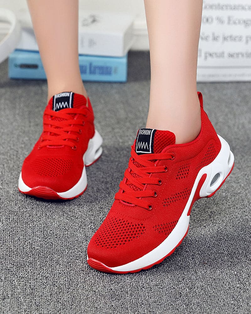 Manfredo® | Relaxed And Timeless Summer Sneakers