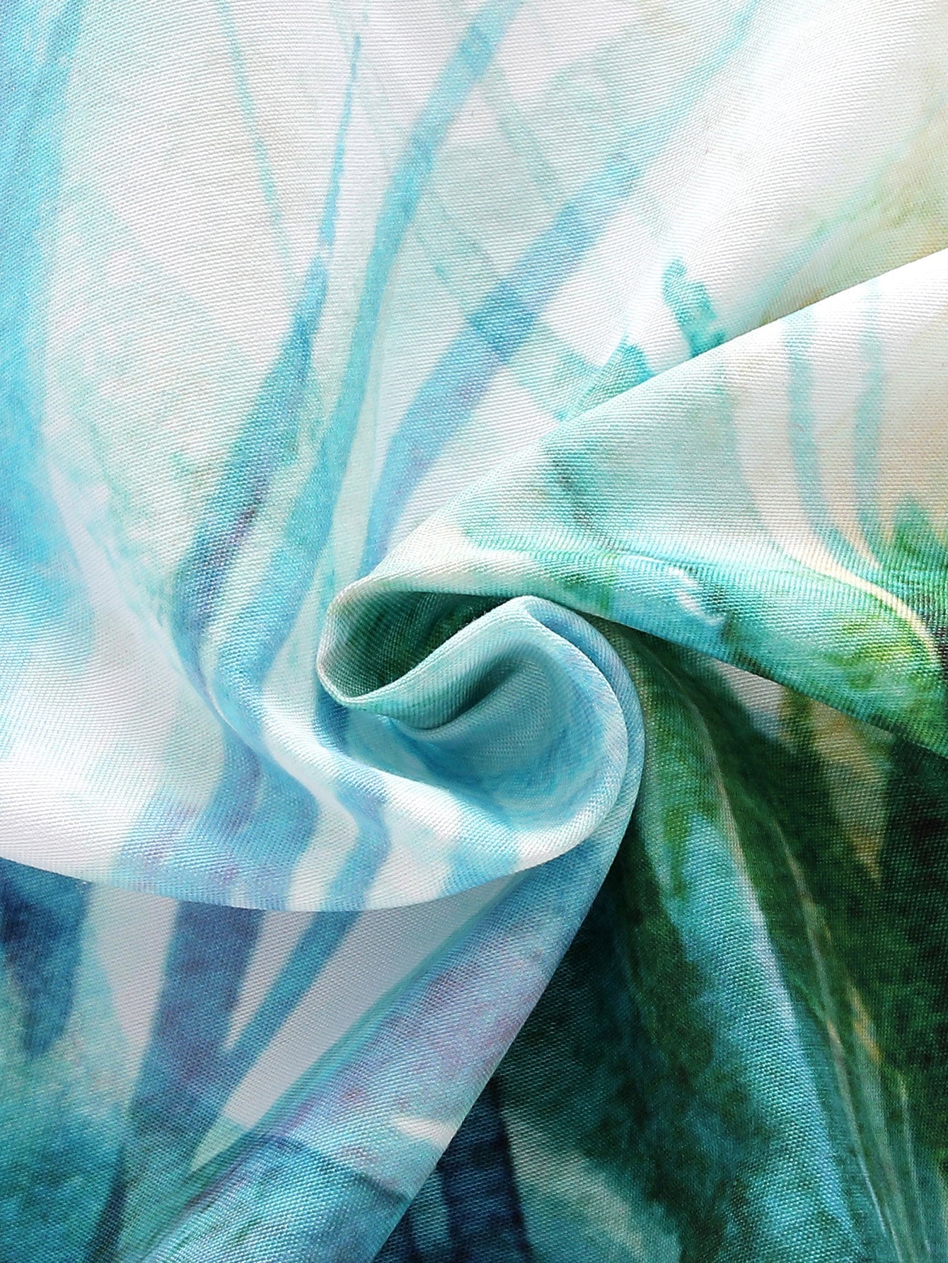 Anael® | Botanical Watercolor Print Shirt
