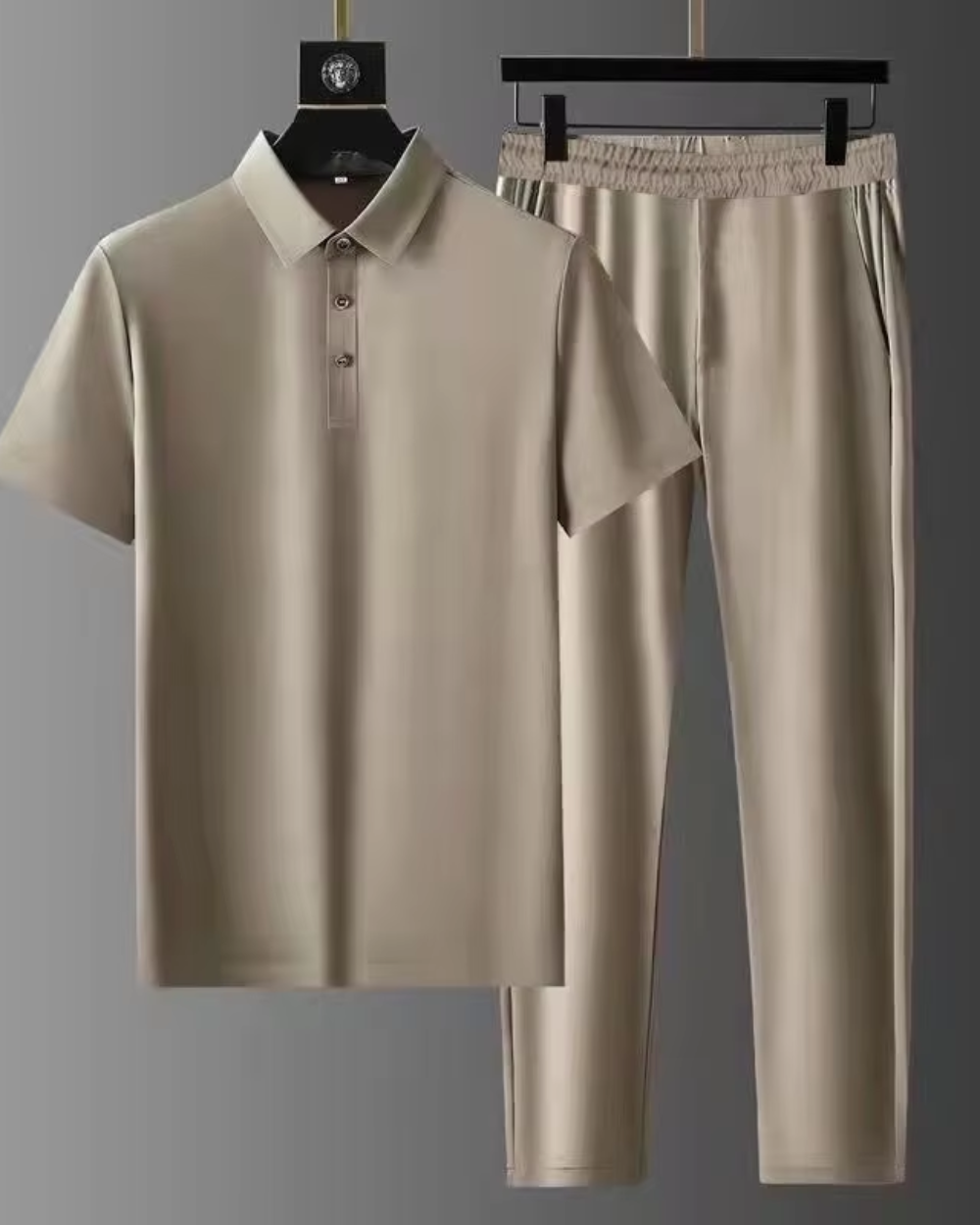 Leonard | Comfortable