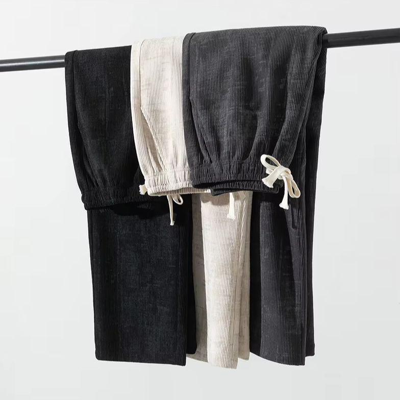 Wenceslao | Bordeaux Corduroy Pants