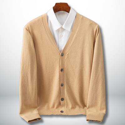 Américo® | Minimal and elegant cardigan for men