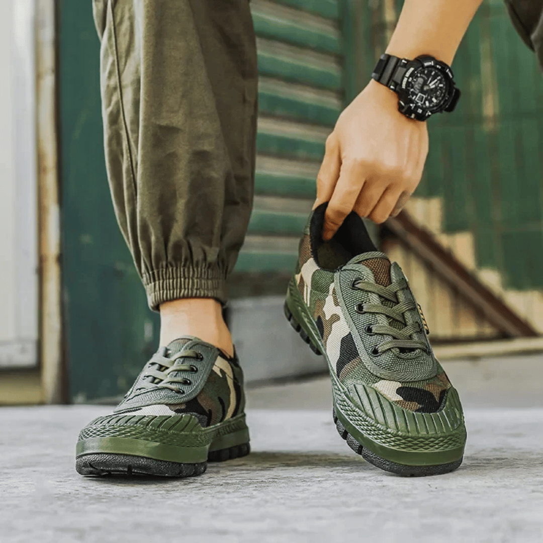 Simón | Terrain Camo Sneaker