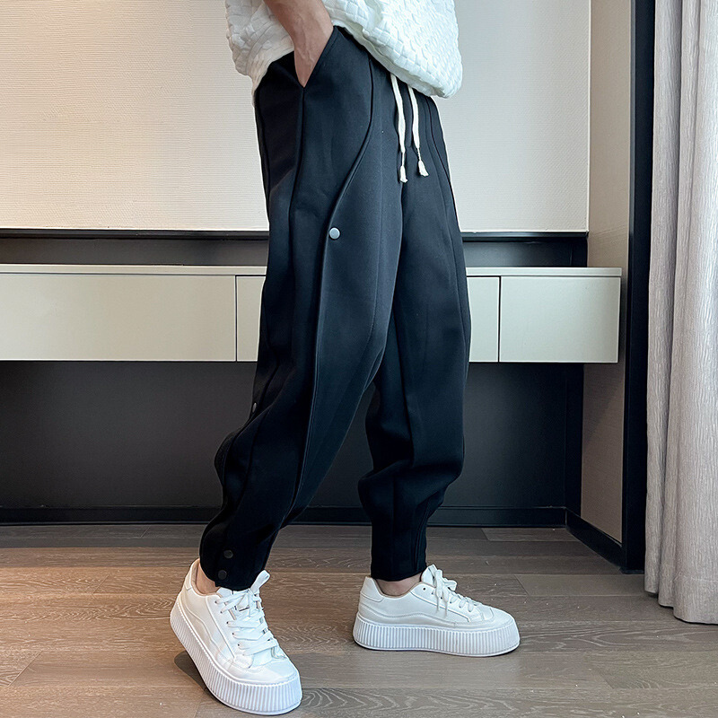 Kirk® | Tapered Joggers