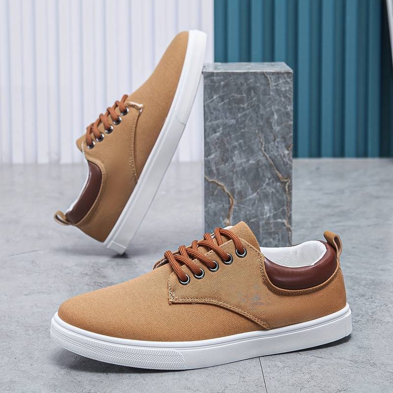 Victorio | Vaughn Lightweight Canvas Sneakers