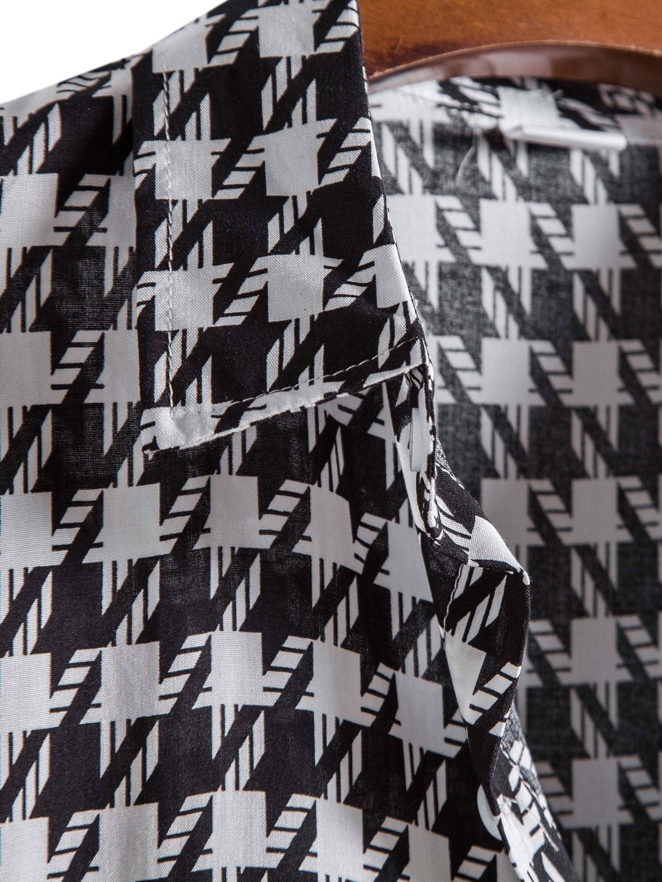 Wenceslao® | Black And White Geometric Print Shirt