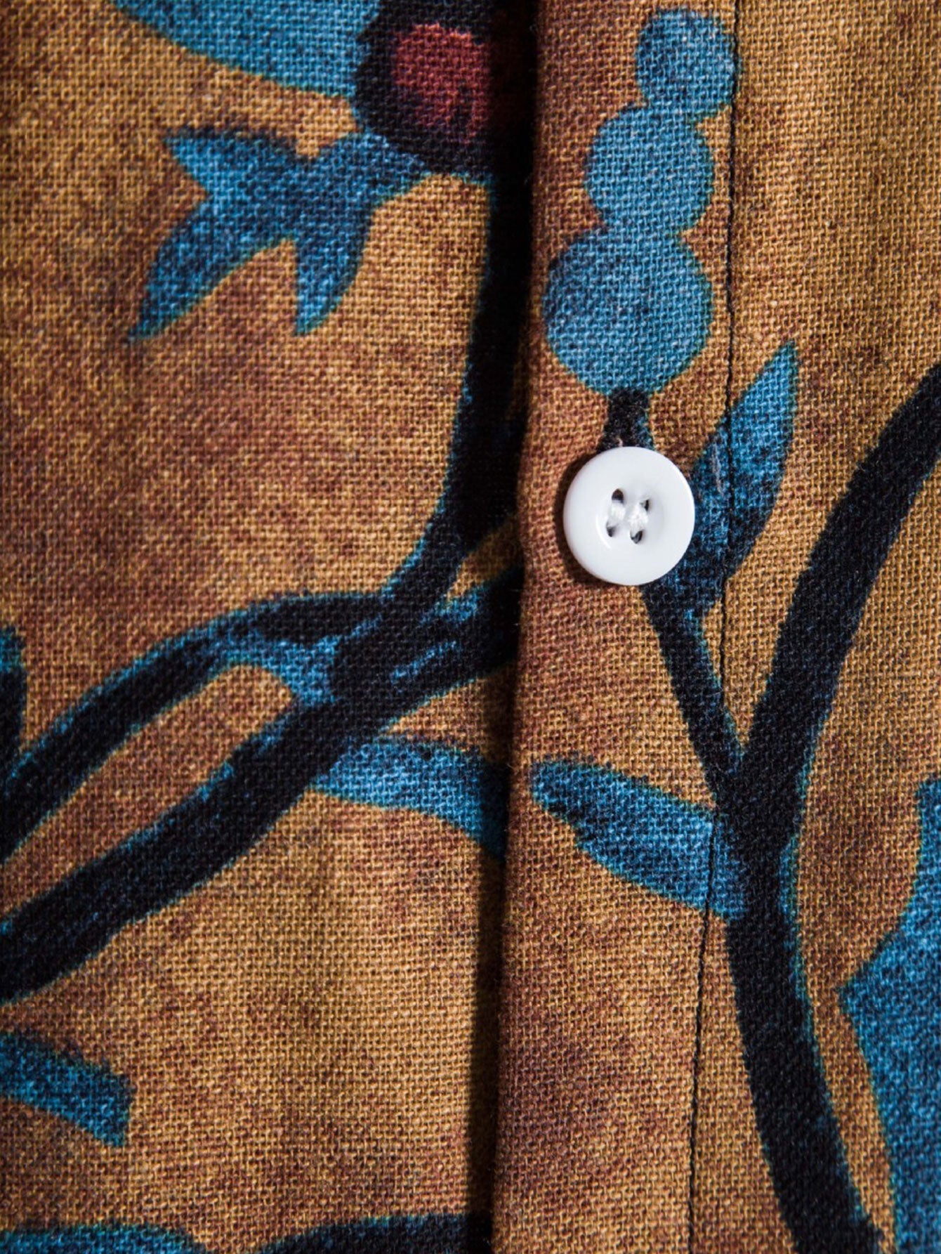 Arad® | Floral Print Button Up Shirt