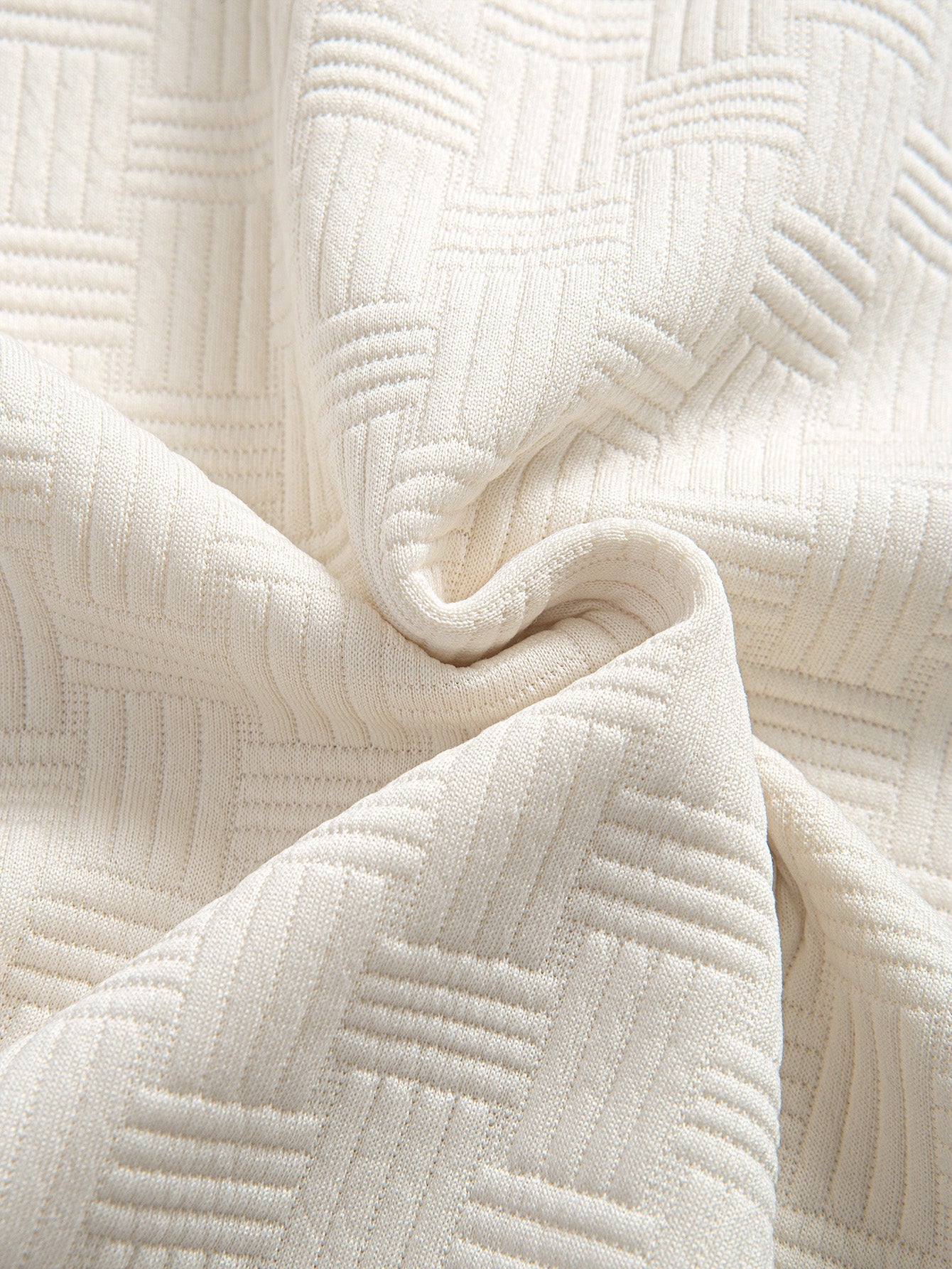 Douglas® | Stripe Jacquard Arc Hem T-Shirt