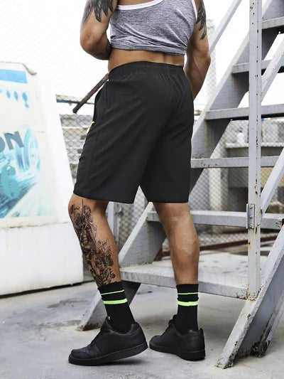 Máximo® | Breathable Shorts With Zipper Pockets