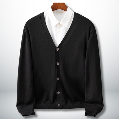 Américo® | Minimal and elegant cardigan for men