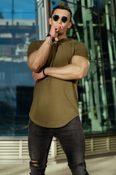 Nick® | Essential Teardrop T-Shirt