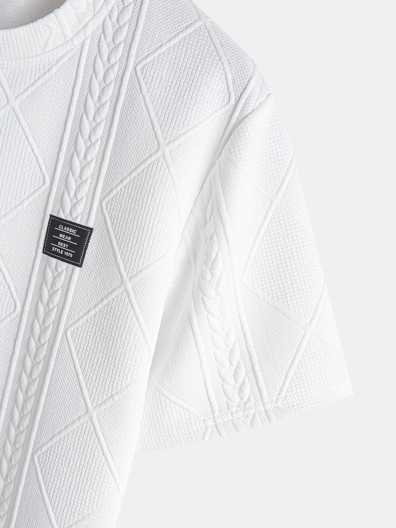 Tomás® | Short Sleeve Geometric Jacquard Arc Hem T-Shirt & Drawstring Corduroy Cargo Jogger Pants