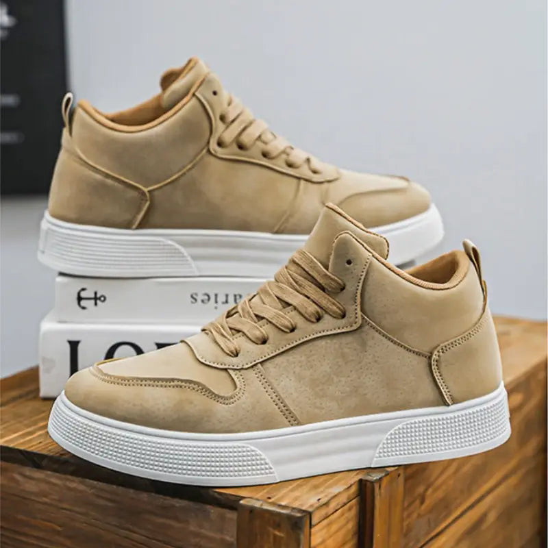 Cyrus® | Suede Sneakers