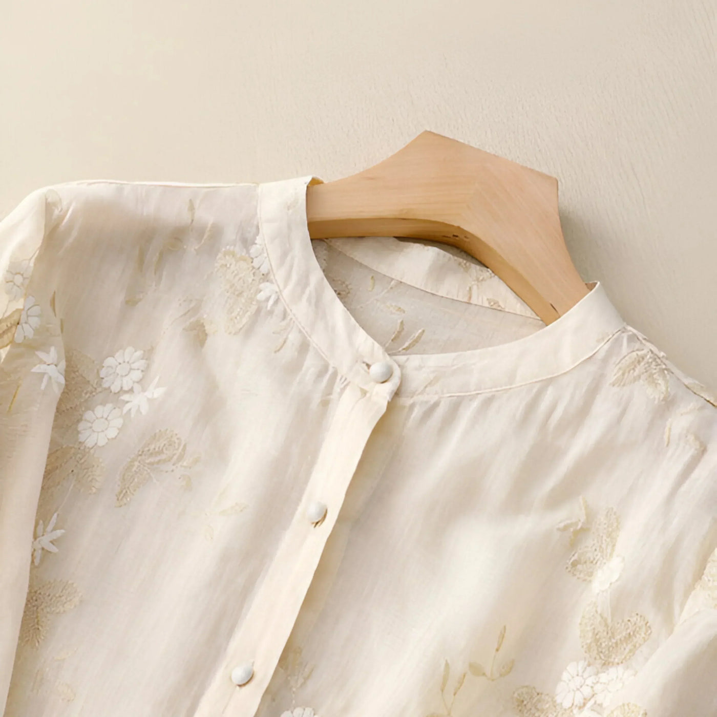 Laird® | Lightweight Cotton Embroidered Blouse