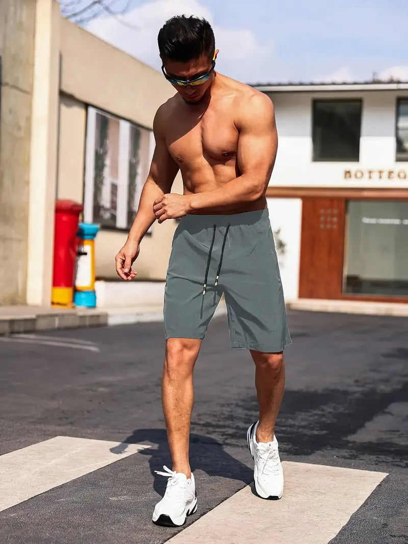 Máximo® | Breathable Shorts With Zipper Pockets