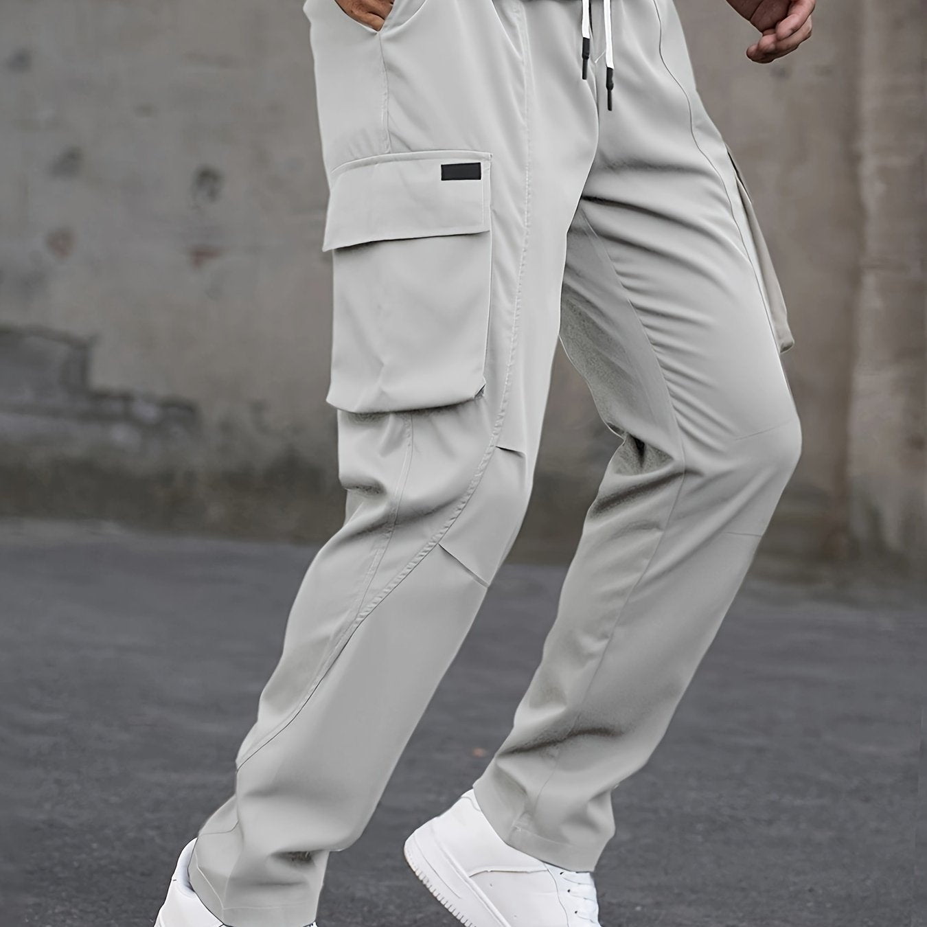 Levi® | Modern Cargo Pants With Pockets