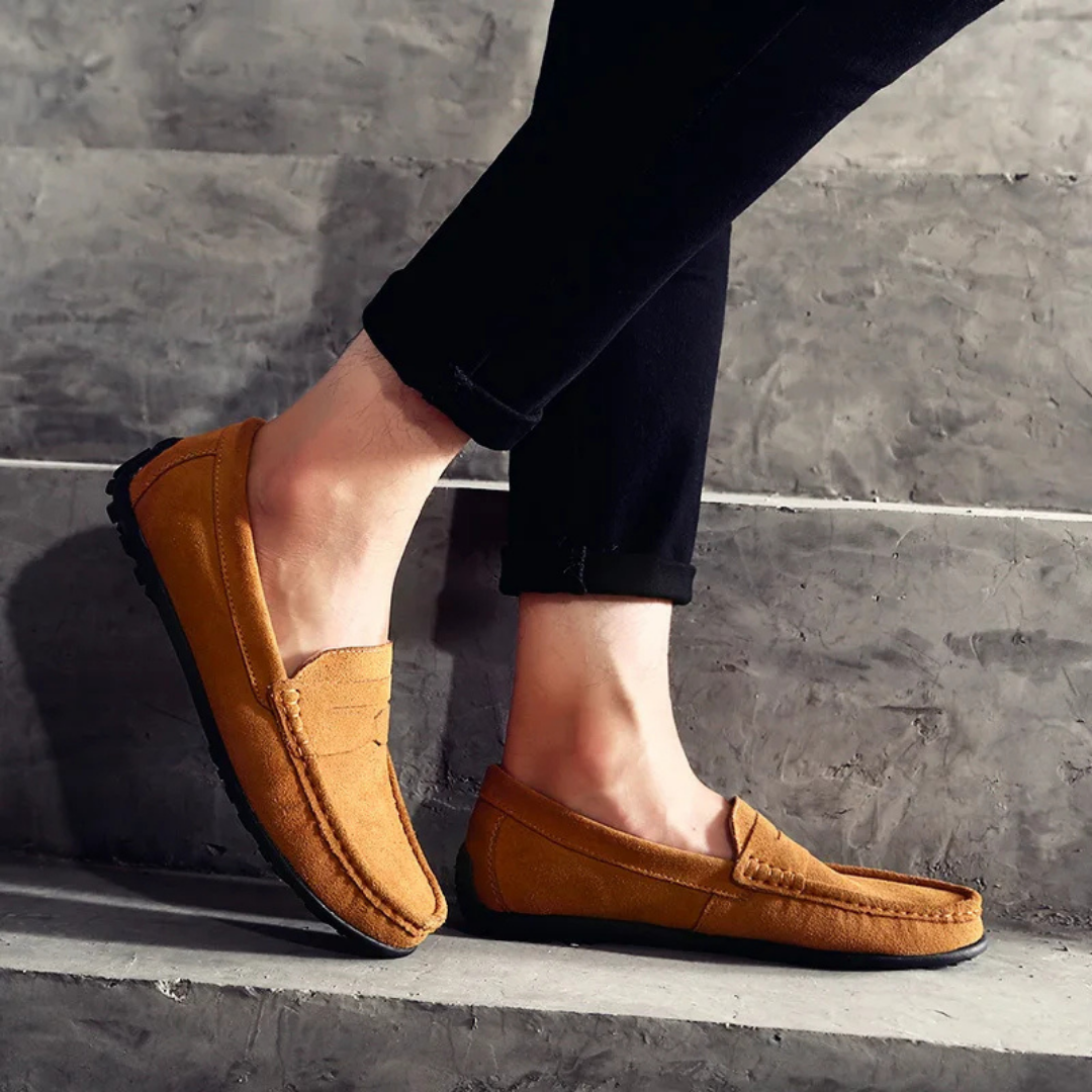 Efrén® | Elegant suede moccasin