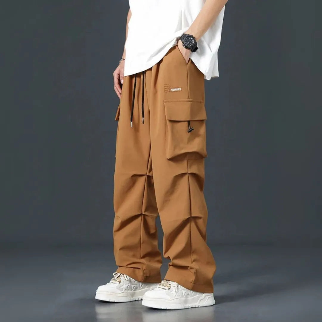 Isaías | Adrian Loose Fit Cargo Pants